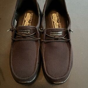 Skechers Women’s Black Go Walk Slip-On Slip in 9.5